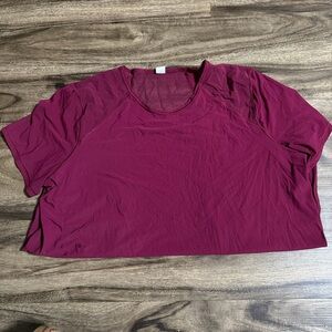 lululemon athletica Maroon Short Sleeve Tee